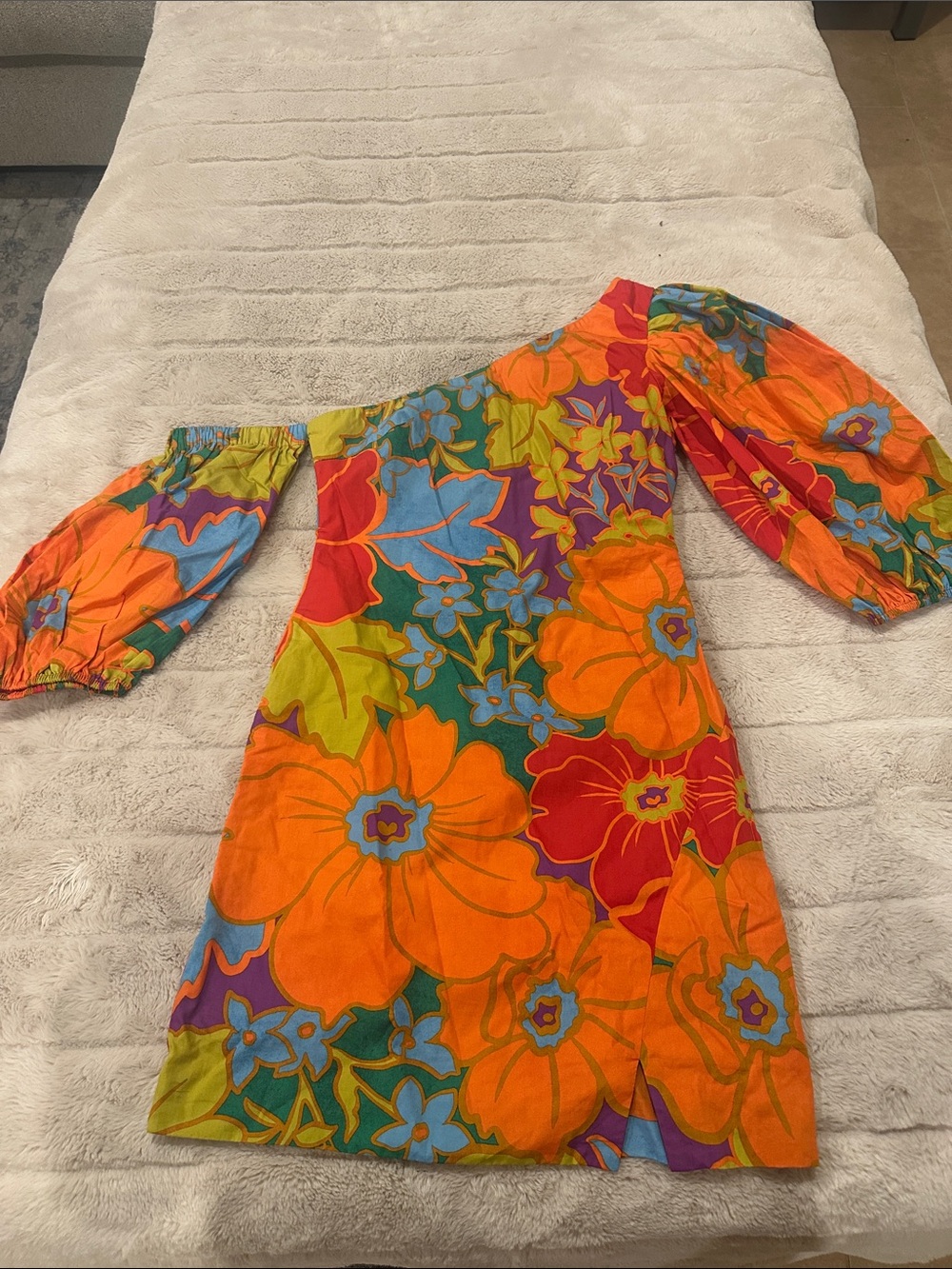 Olivaceous One-Shoulder Floral Shift Dress in Orange, Red & Blue